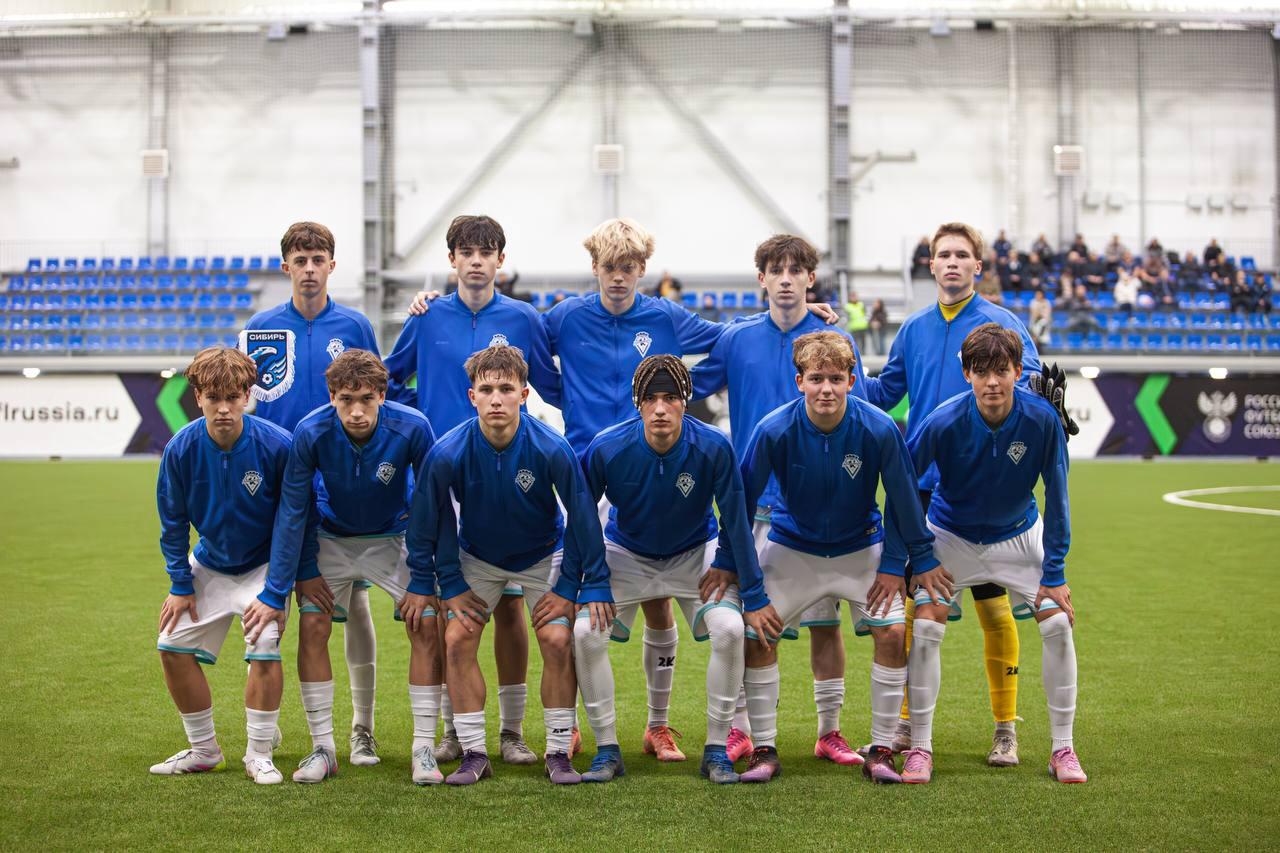 Петербургский «Кировец-Восхождение» возглавил таблицу всероссийского футбольного турнира