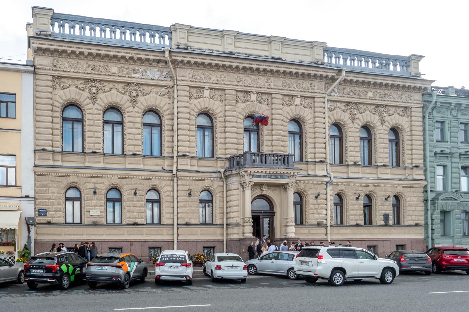 В Петербурге отреставрируют фасад Дворца бракосочетания №1