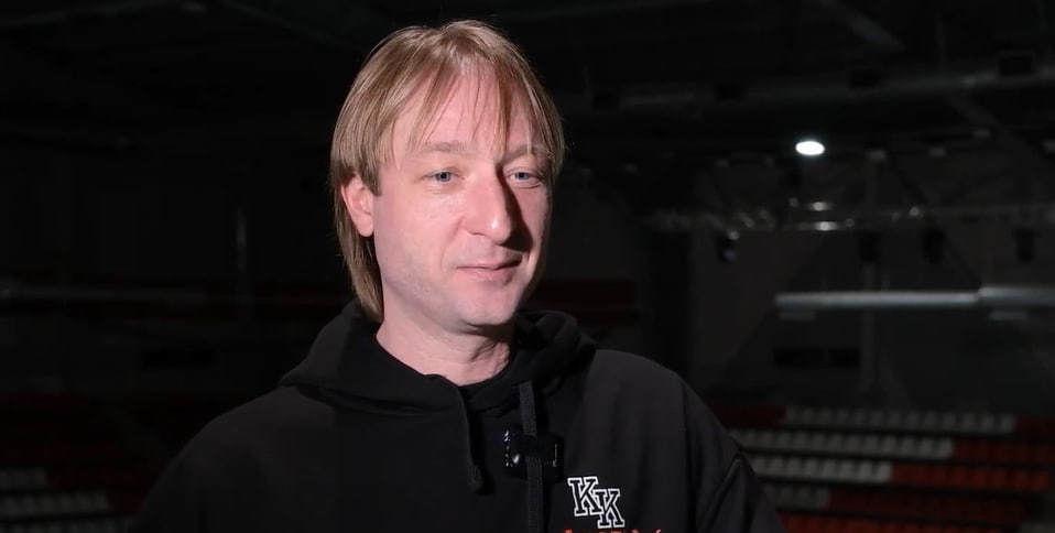 Евгений Плющенко отмечает день рождения