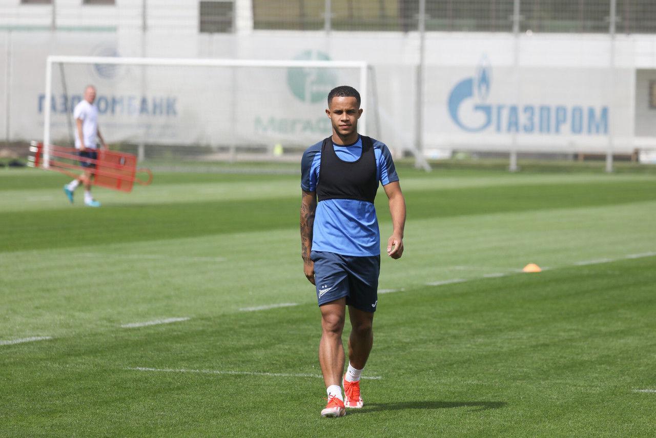 Агент Гурцкая предрек скорый уход Педро из «Зенита»