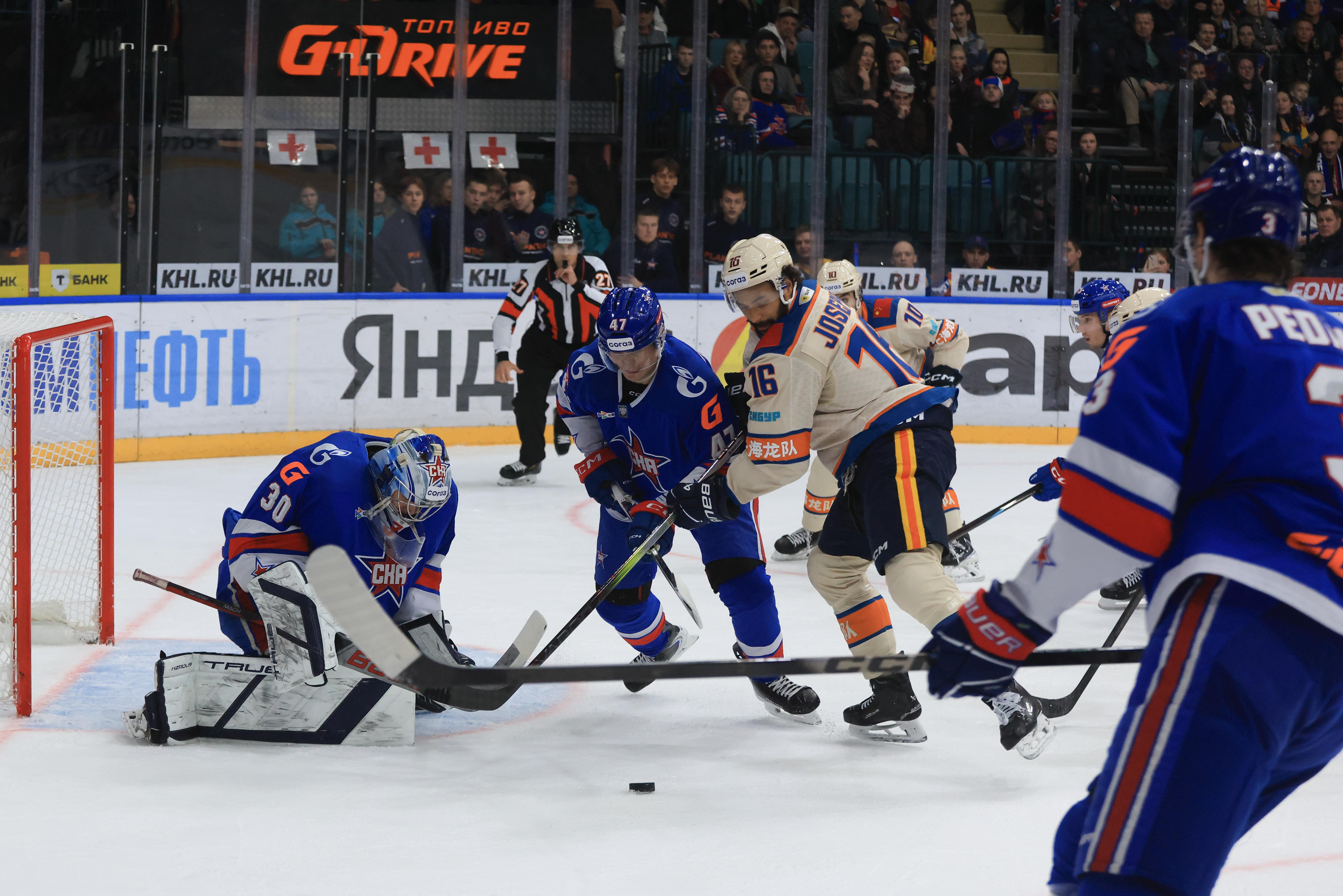 В КХЛ рассказали, почему не пустили болельщиков «Шанхайских Драконов» на игру