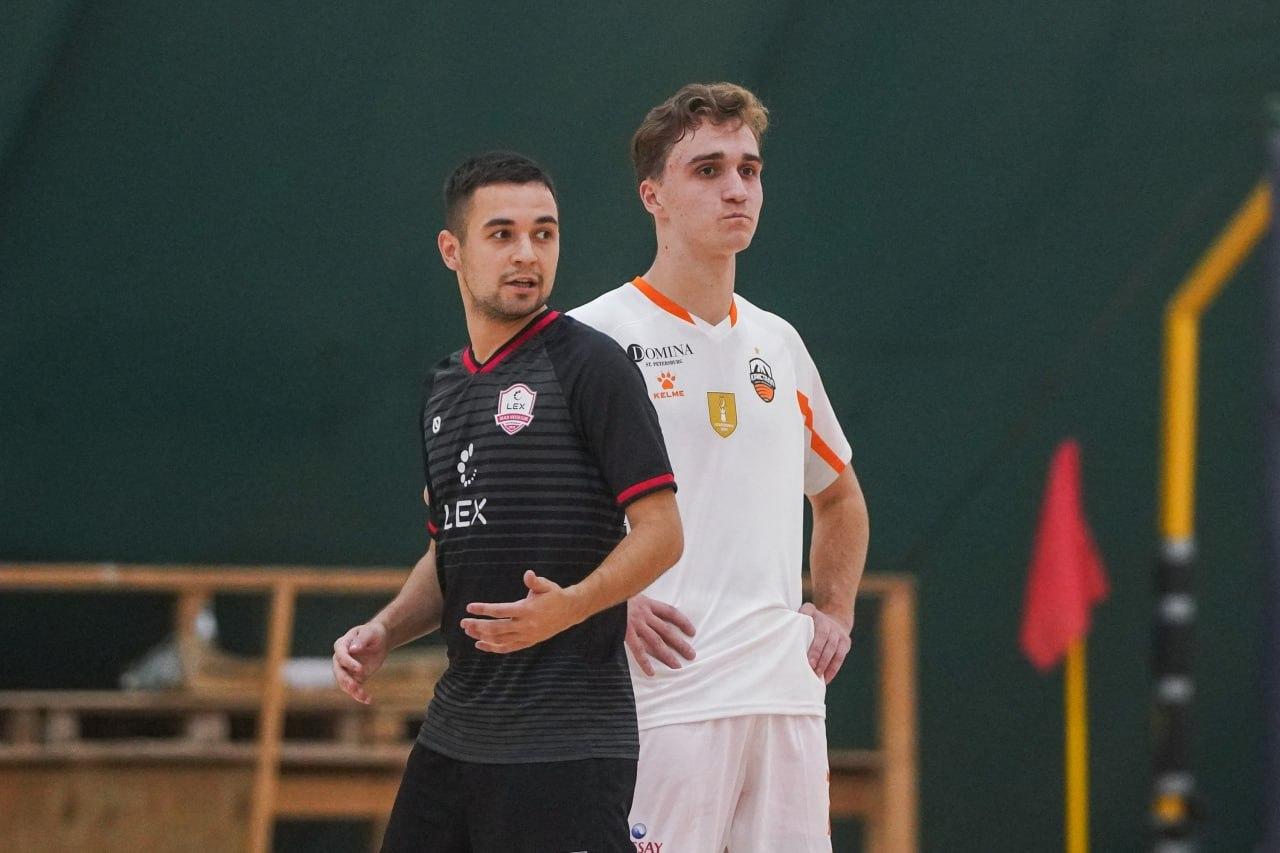 «Кристалл» в Петербурге возглавил турнирную таблицу по пляжному футболу