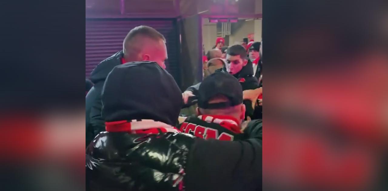 На игре «Спартака» и ЦСКА задержали почти 100 болельщиков