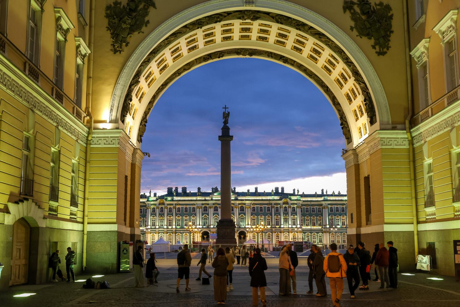 Петербург стал вторым в туристическом рейтинге России