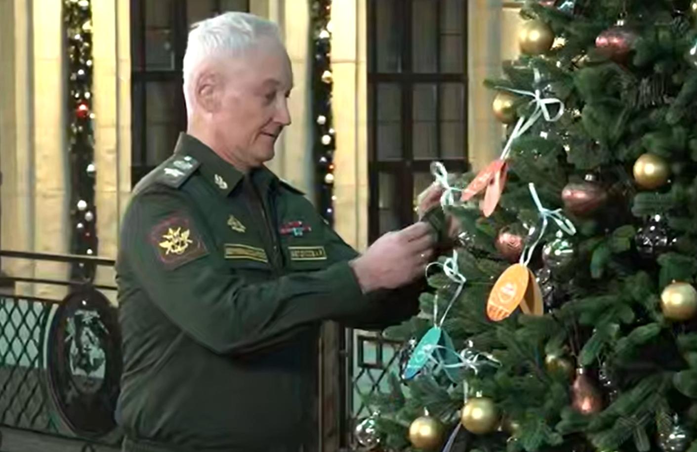 Видео: какую мечту с «Елки желаний» выпало исполнить министру обороны Белоусову