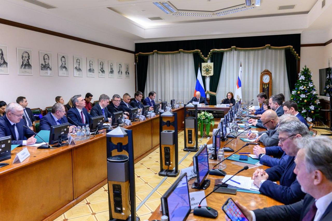 Власти подвели итоги по финансовой грамотности россиян в 2025 году