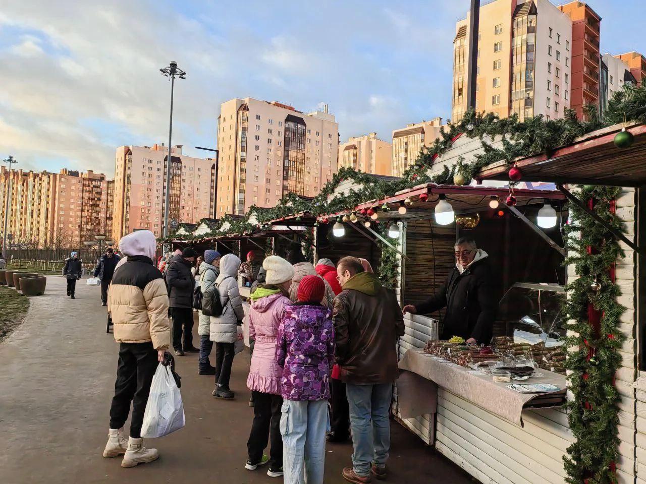 Новогодняя ярмарка «НАШЕ Ленинградское» открылась в Кудрово