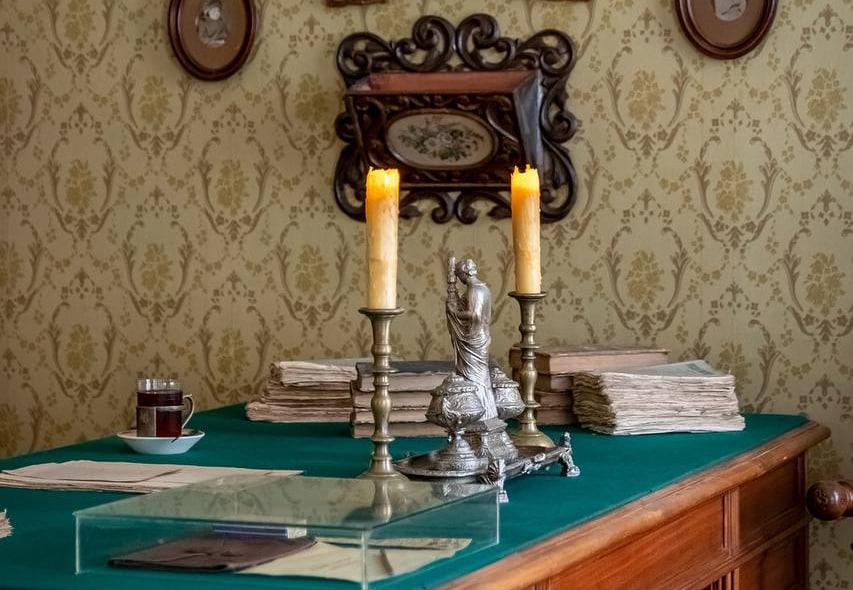 Рождественский Петербург Достоевского: в музее писателя пройдут тематические экскурсии