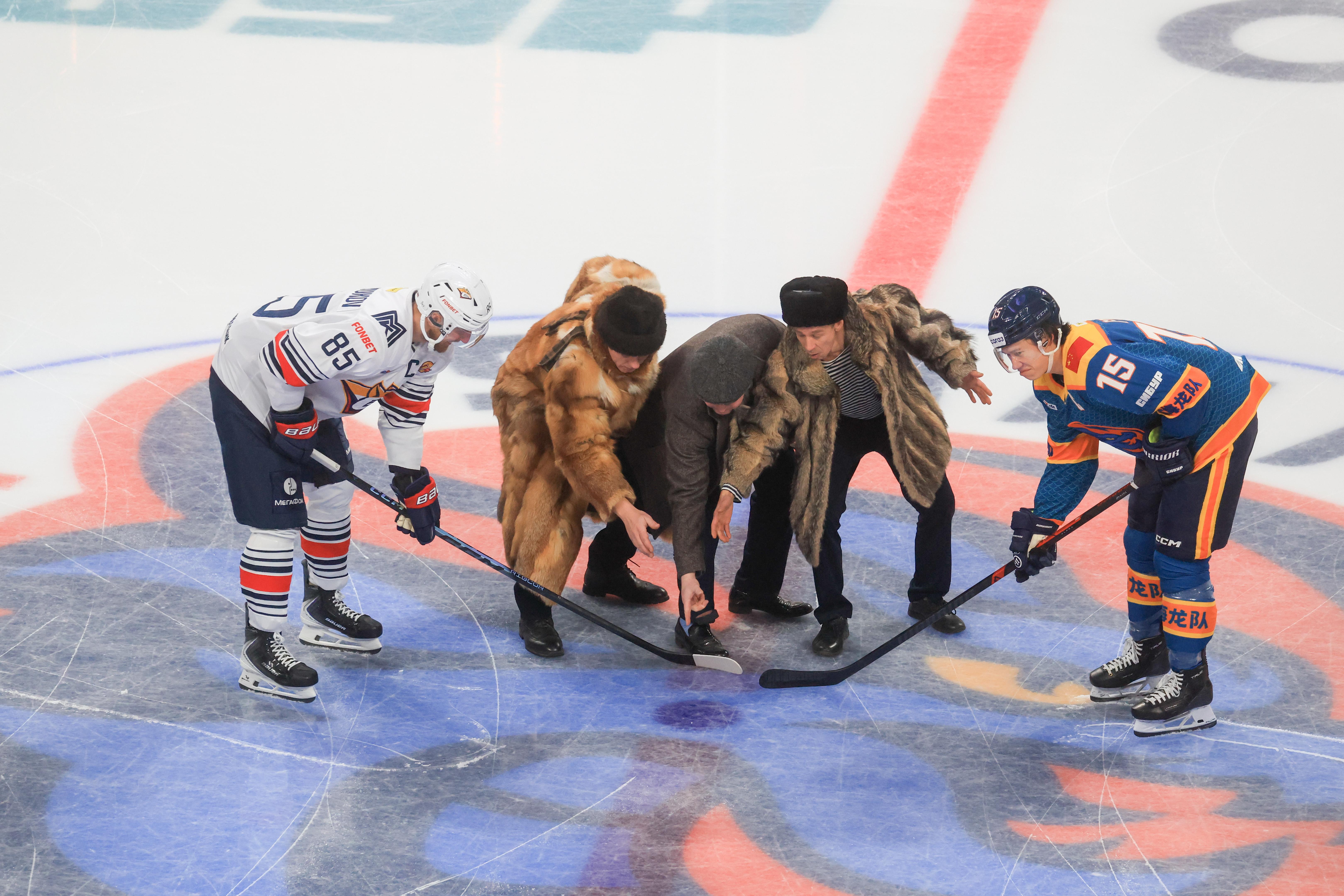 «Шанхай Дрэгонс» уступили «Металлургу» – 3:7