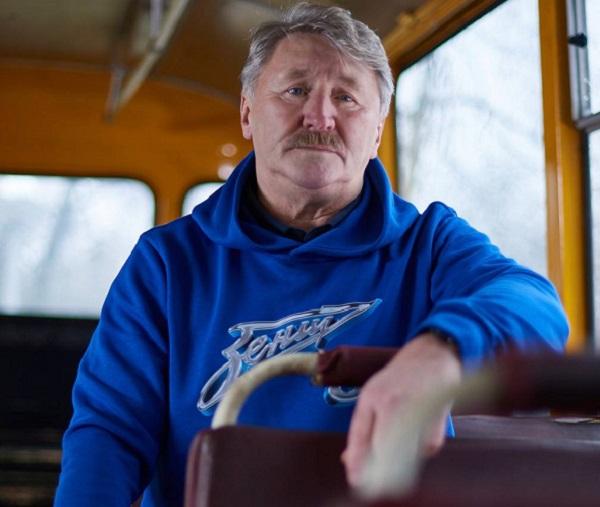 «Зенит» поздравил с юбилеем Владимира Клементьева, который вместе с клубом стал чемпионом СССР