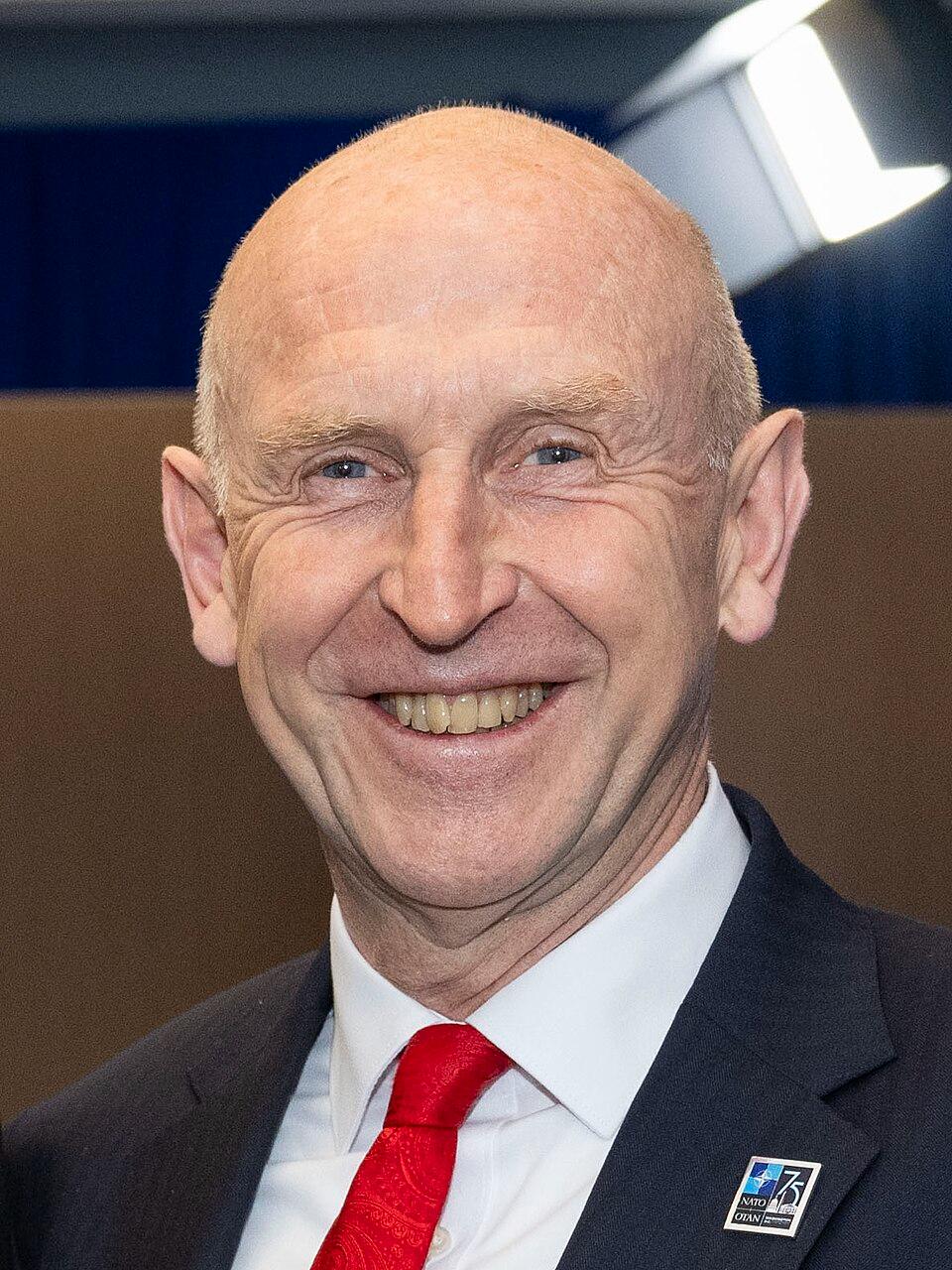 Глава Минобороны Британии заявил, что хотел бы похитить Путина