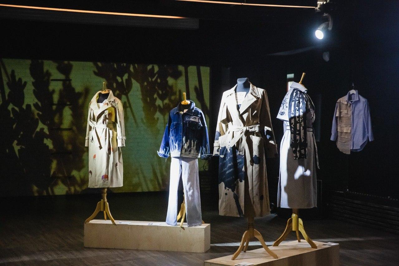 В Капелле Петербурга проходит выставка «Есенин – это модно»