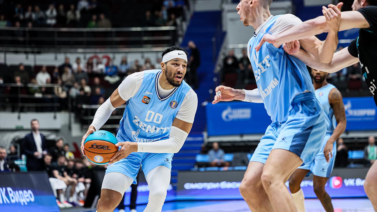 «Зенит» дома проиграл «Пари НН» в матче Единой лиги