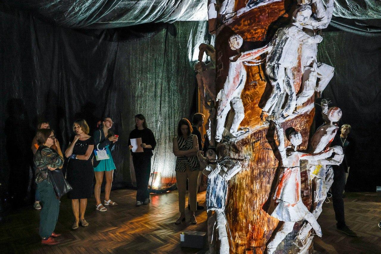 Выставка «Фрагменты эпох» в особняке Алафузова продлится до 8 марта