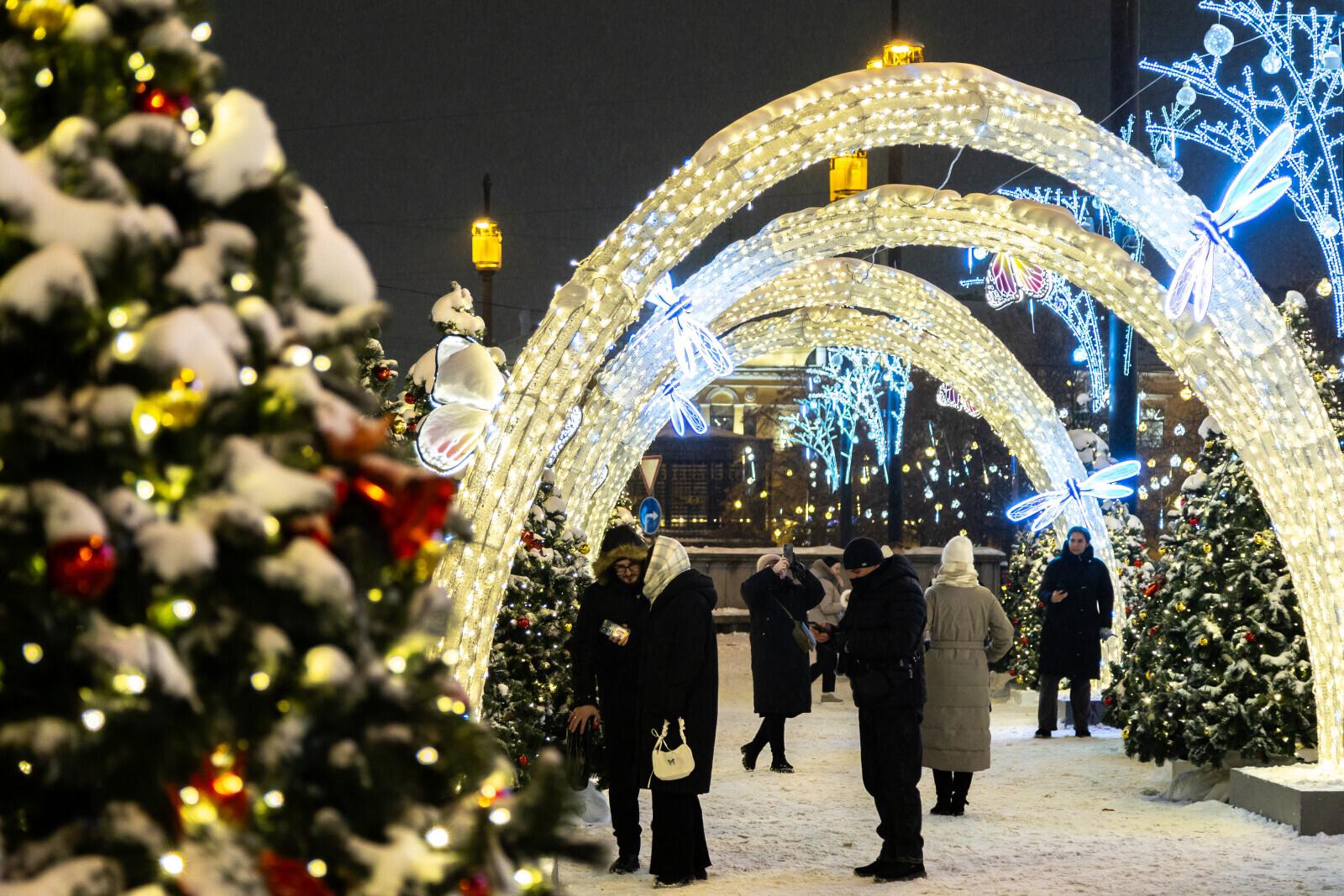 Евгений Панкевич: «На новогодние праздники в Петербург приехало более миллиона туристов»