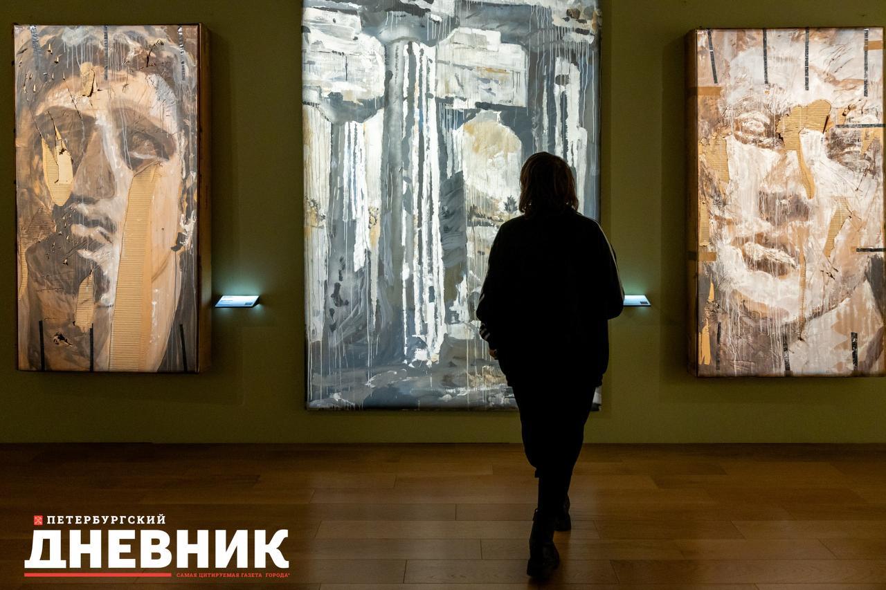 В Музее Фаберже открылась масштабная выставка донского искусства