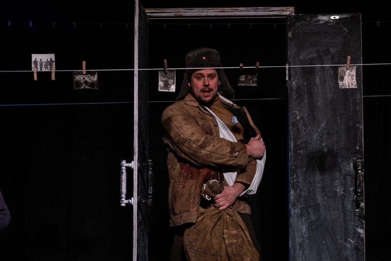 В Концертном зале «У Финляндского» состоится показ спектакля «Отпуск по ранению»