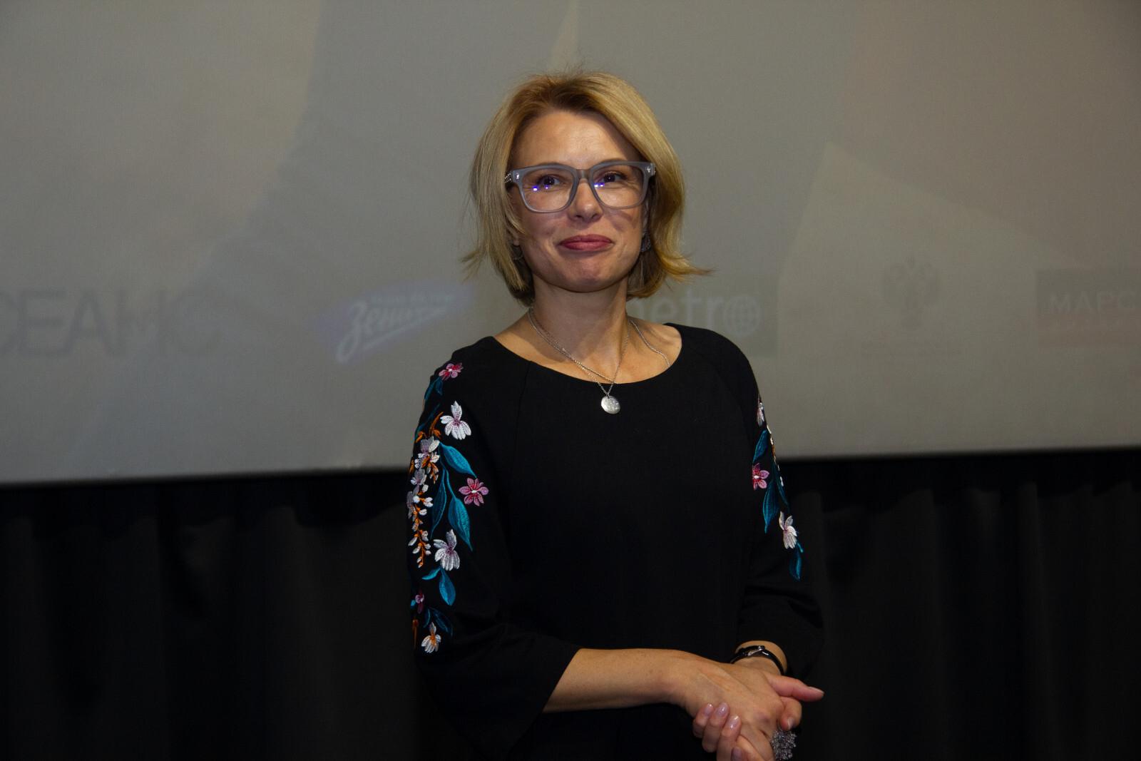 «Он сложил губы трубочкой и начал тянуться ко мне»: Татьяна Колганова рассказала о школьных хулиганах