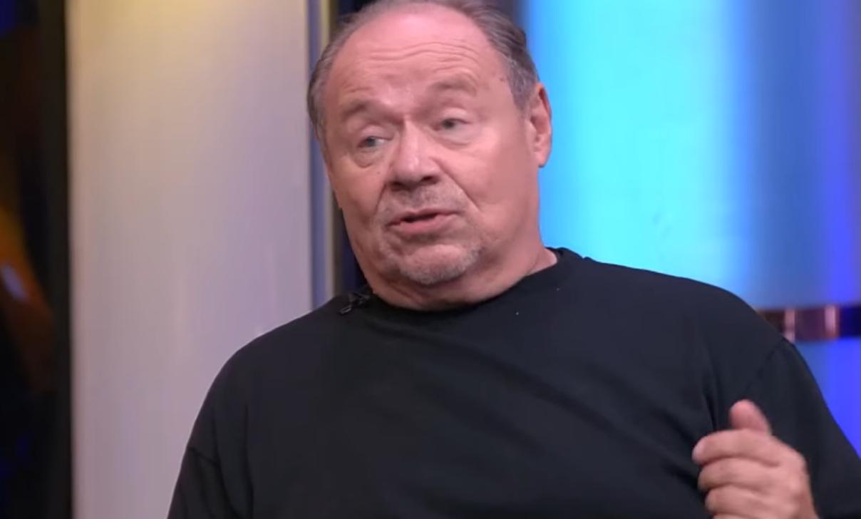 Актера Алексея Маклакова из «ДМБ» госпитализировали