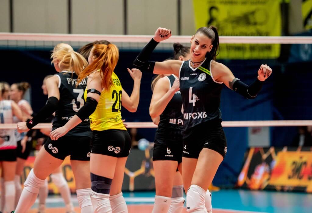 Волейбольная команда «Ленинградка» в матче чемпионата России среди женщин победила «Заречье-Одинцово»