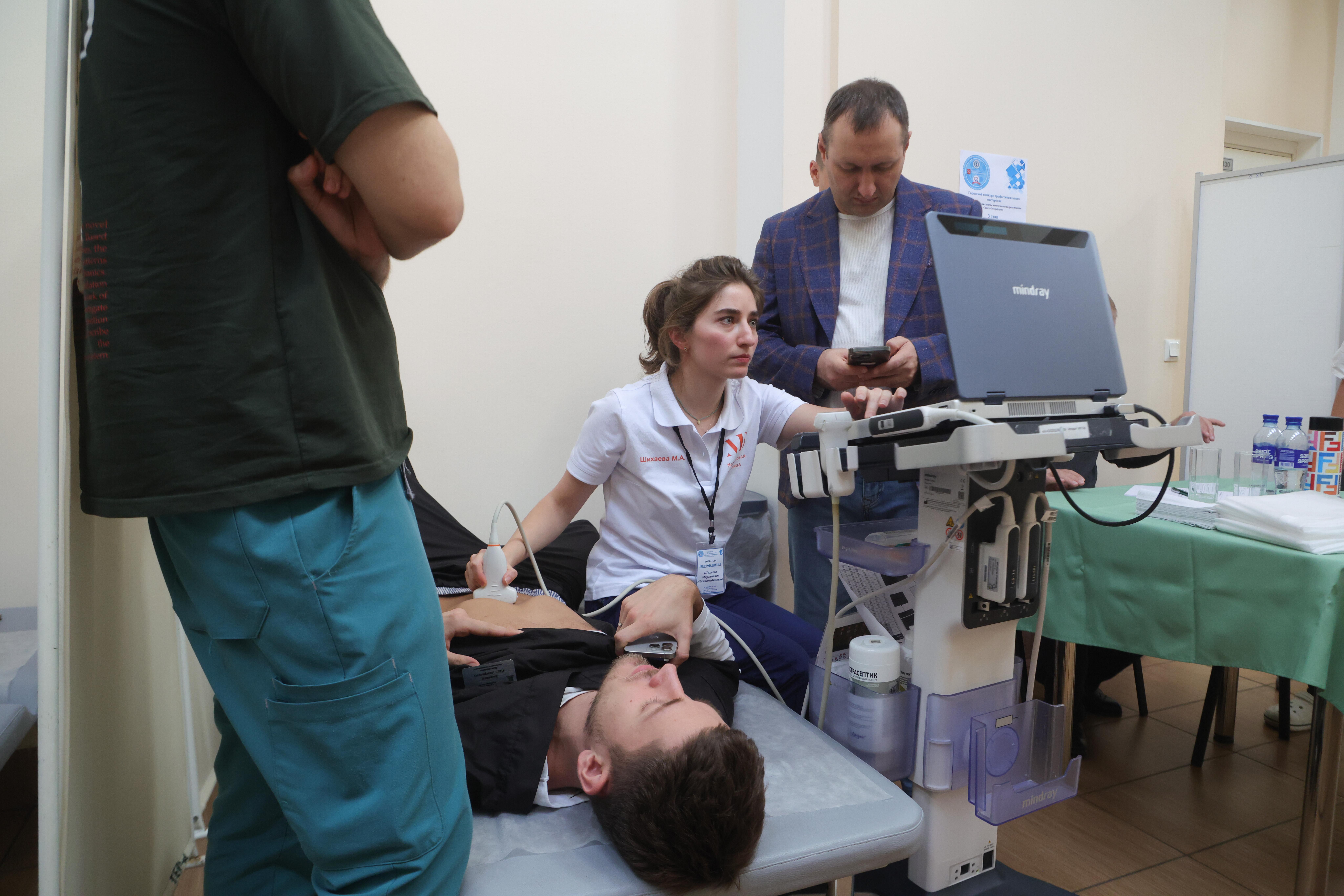 Кабмин ужесточит медосмотры для трудовых мигрантов