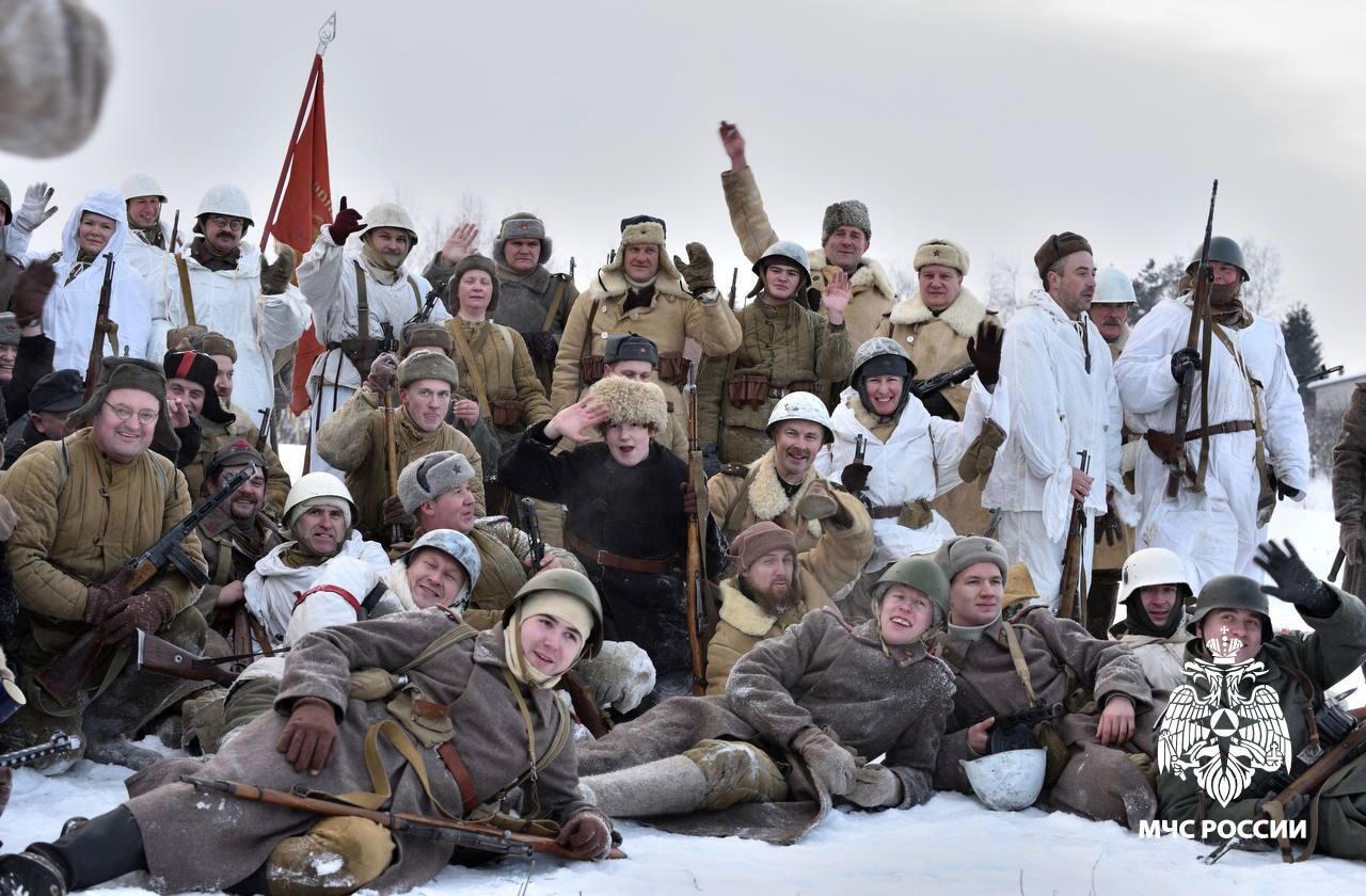 В петербургском университете МЧС России прошли памятные мероприятия к годовщине освобождения Ленинграда