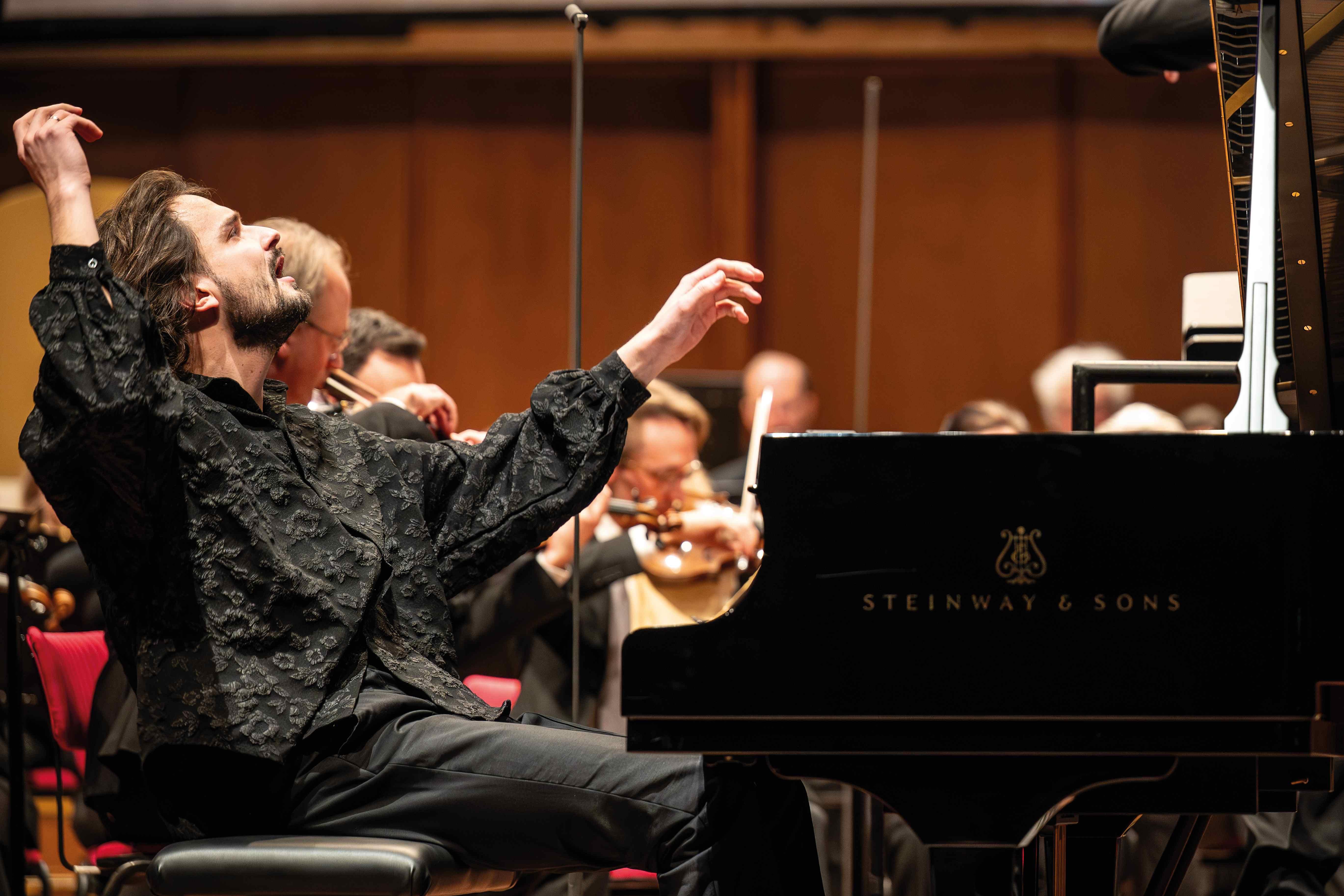 Петербургский пианист Александр Кашпурин выиграл престижный конкурс имени Листа