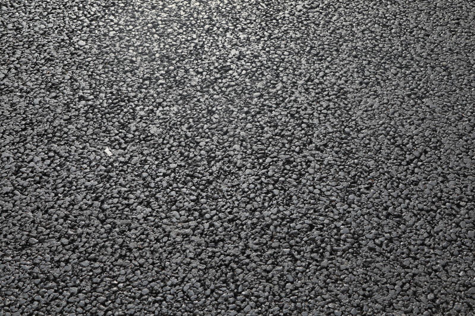 В Ленобласти утвердили план ремонта дорог на 2026 год