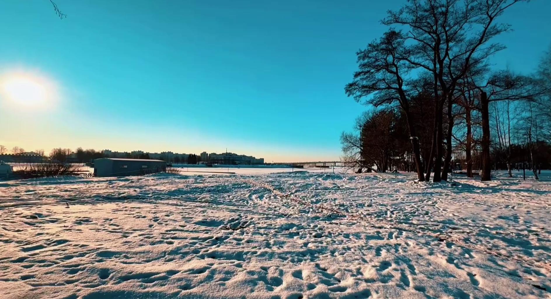 Видео: на Крестовском острове снесли ресторан SunDay Ginza