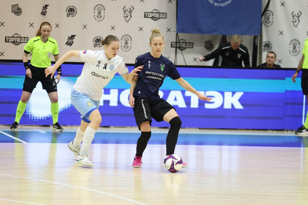 Петербургская «Аврора» в чемпионате России по футзалу среди женских команд отняла очки у лидера соревнований «Норманочки»