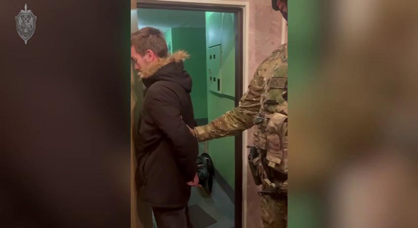 Видео: мужчину приговорили к девяти годам колонии за попытку организации диверсии на оборонном предприятии Петербурга