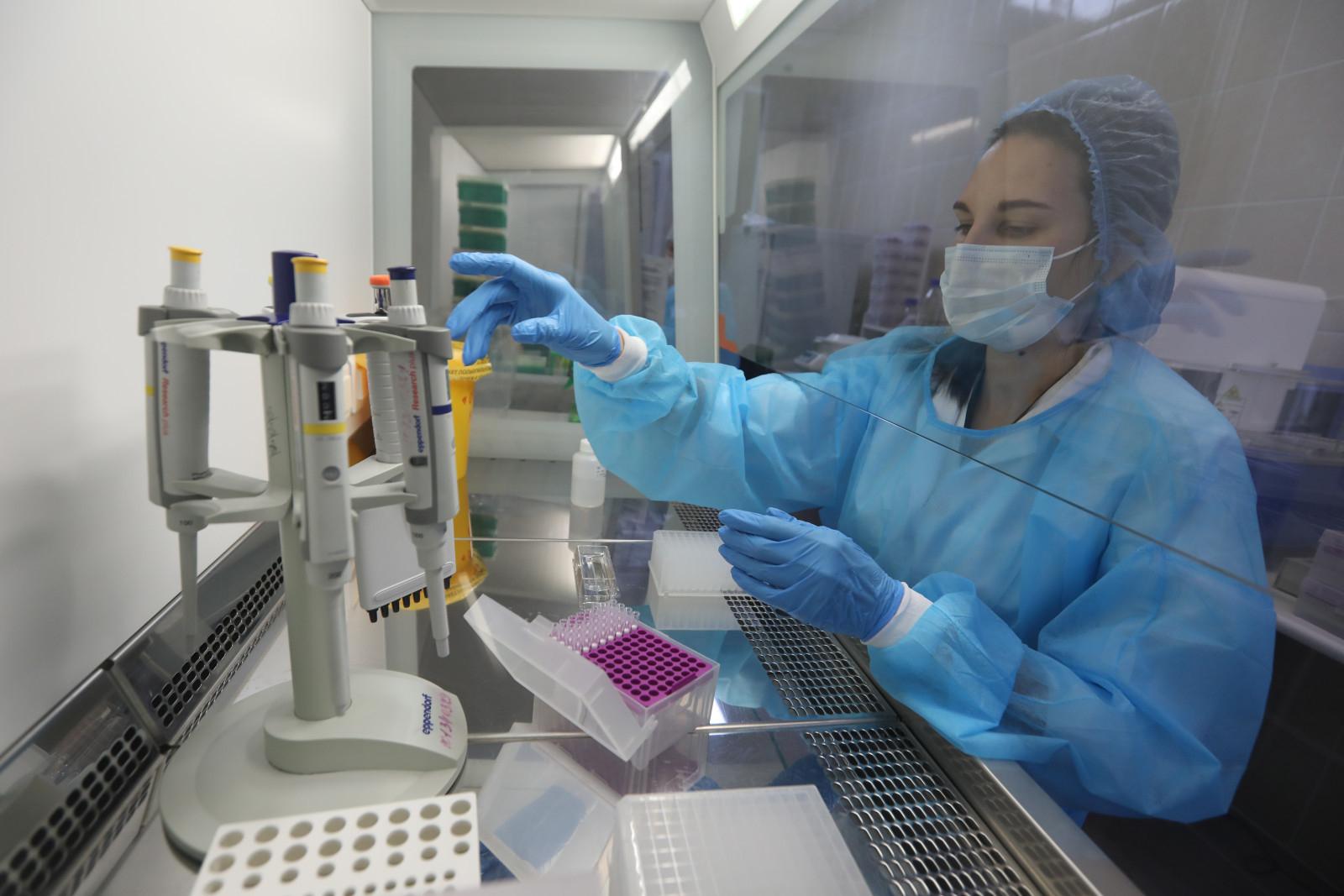 Онищенко: обстановка с гриппом в России напряженная