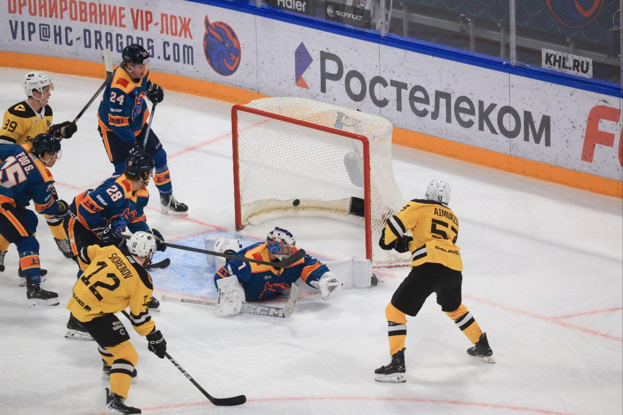 «Северсталь» обыграла «Шанхай Дрэгонс» в Петербурге