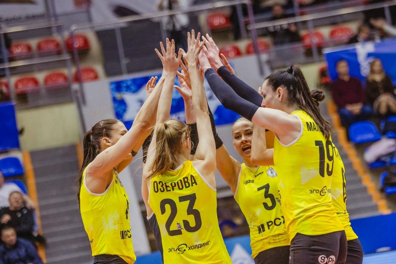 Волейбольная команда «Ленинградка» в матче чемпионата России среди женщин на выезде проиграла «Тулице»
