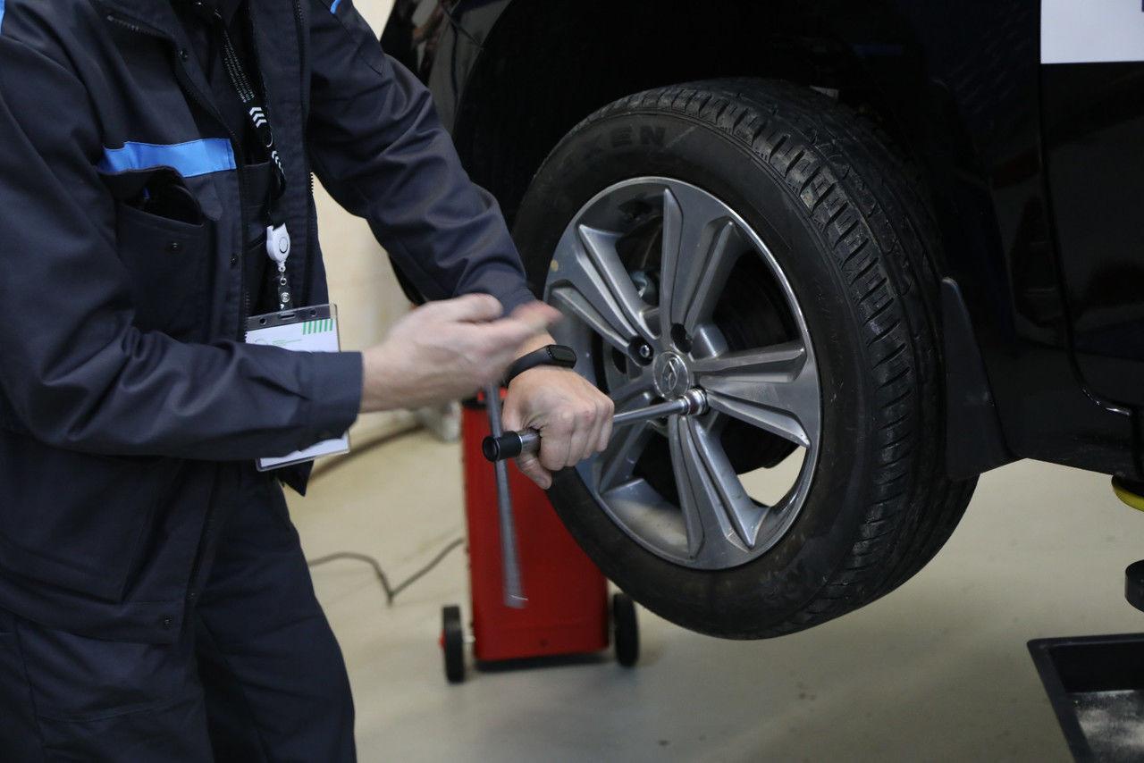 Автомобилистам сообщили, когда можно подешевле купить летнюю резину