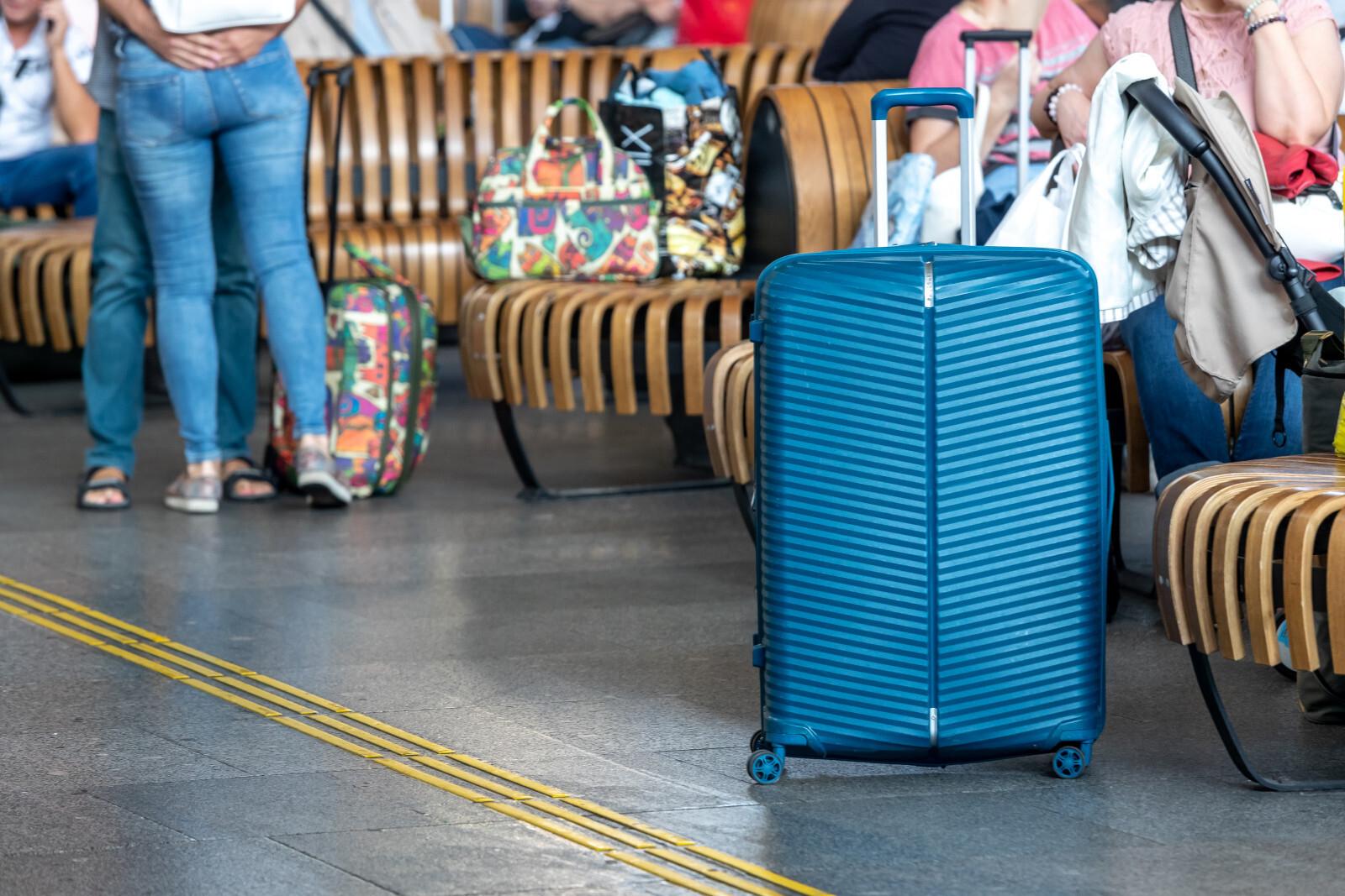 Минтранс предоставил данные по количеству отмененных рейсов и схеме работы с пассажирами