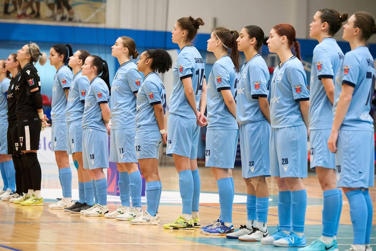 Пятиматчевая серия побед «Авроры» прервалась крупным поражением от «Лагуны»