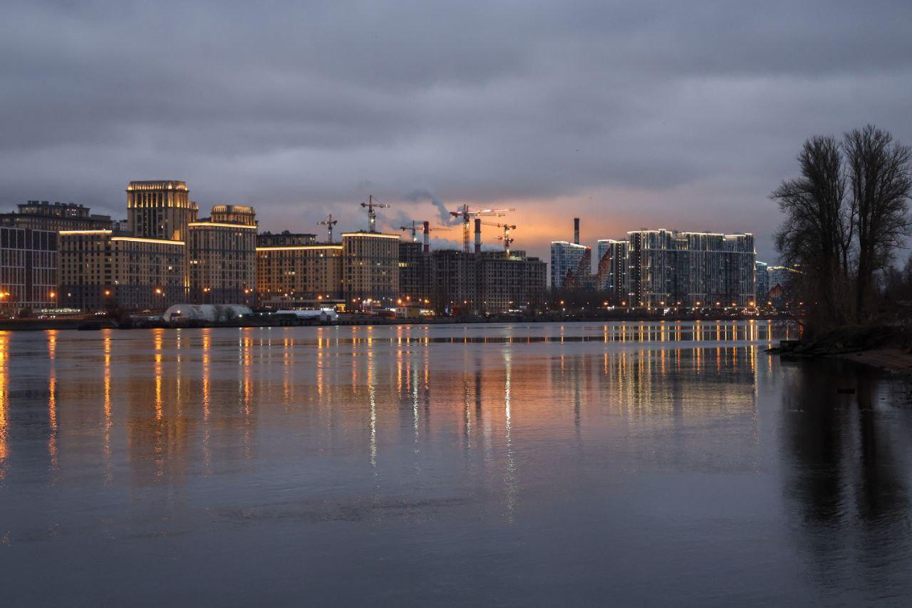 Александр Беглов поздравил Невский район с 109-летием