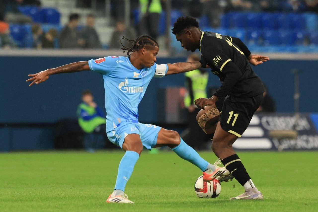 «Зенит» выиграл у махачкалинского «Динамо» и вышел в следующий раунд Кубка России