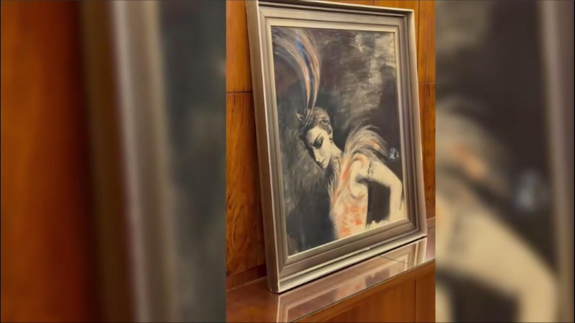 В Берлине передали в дар России портрет Майи Плисецкой