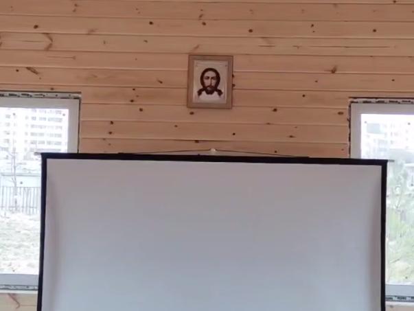 В храме Рождества Николая Чудотворца в Шушарах продолжается обустройство воскресной школы – видео