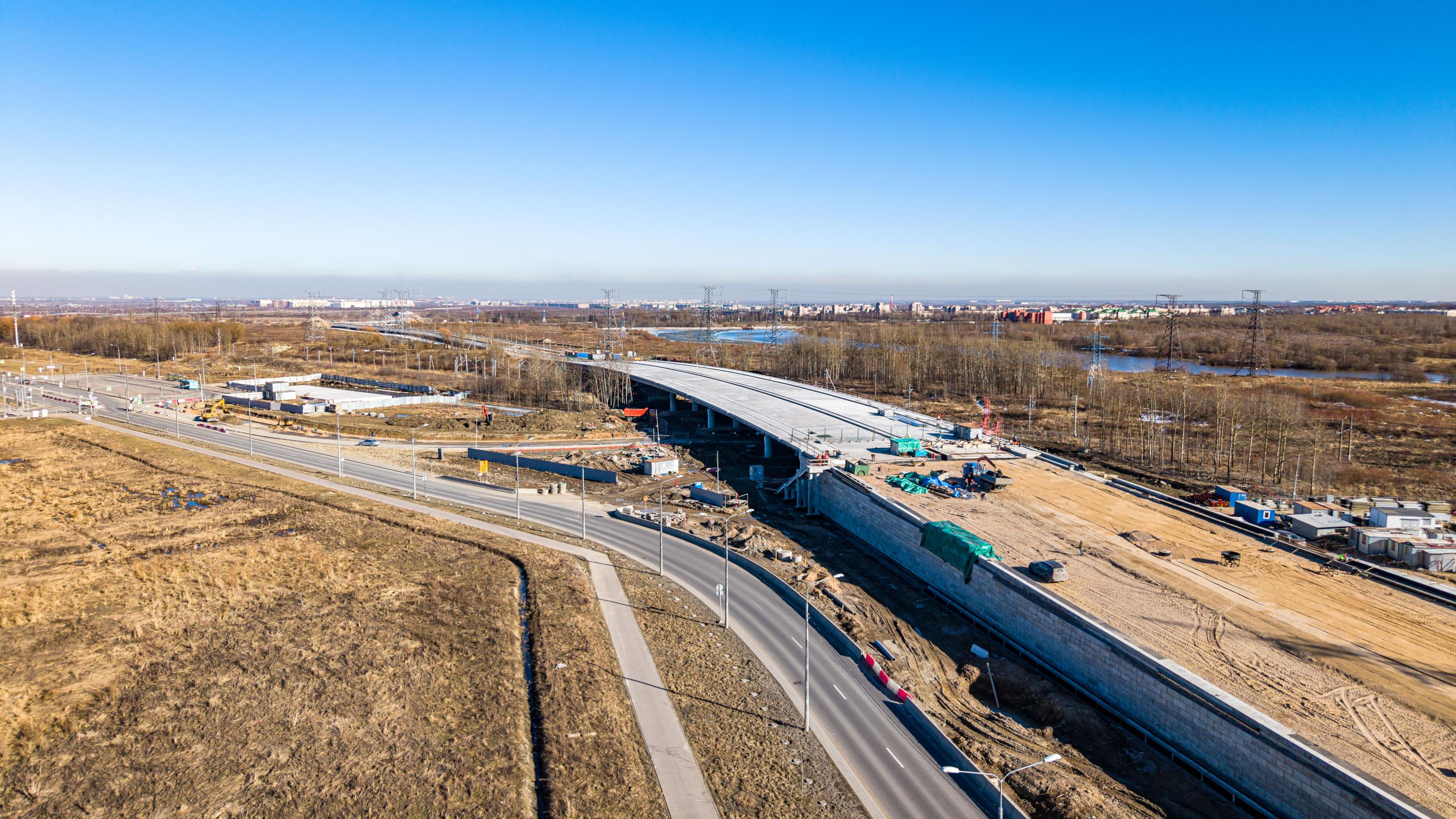 На Южной широтной магистрали соединили основной ход под путепроводом Петербургского шоссе