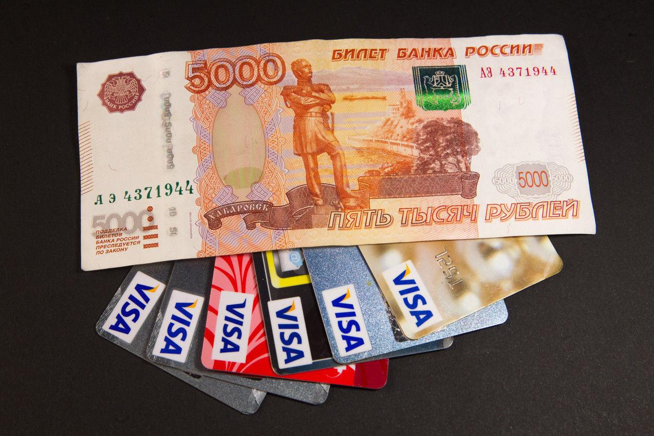 Россиянам рассказали, в каких направлениях востребованы возрастные специалисты