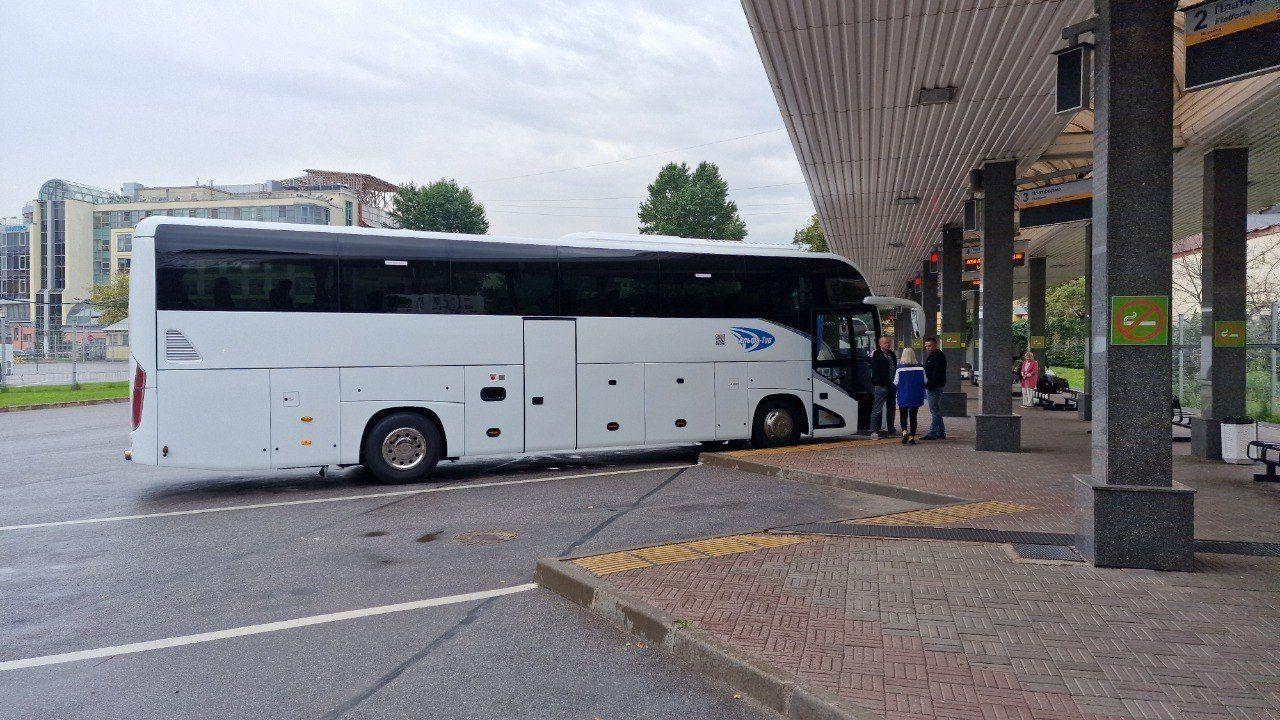 Стала известна цена билета на автобус из Петербурга в Севастополь