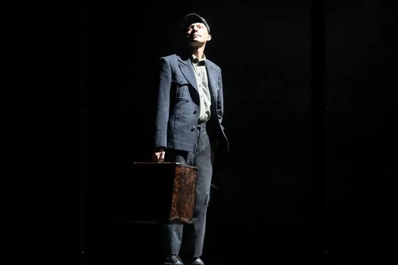 Актер Илья Дель ушел из Театра им. Ленсовета