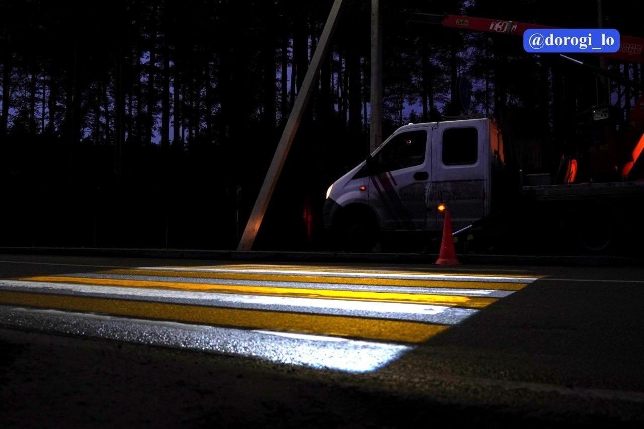 На дорогах Ленобласти тестируют световые проекторы