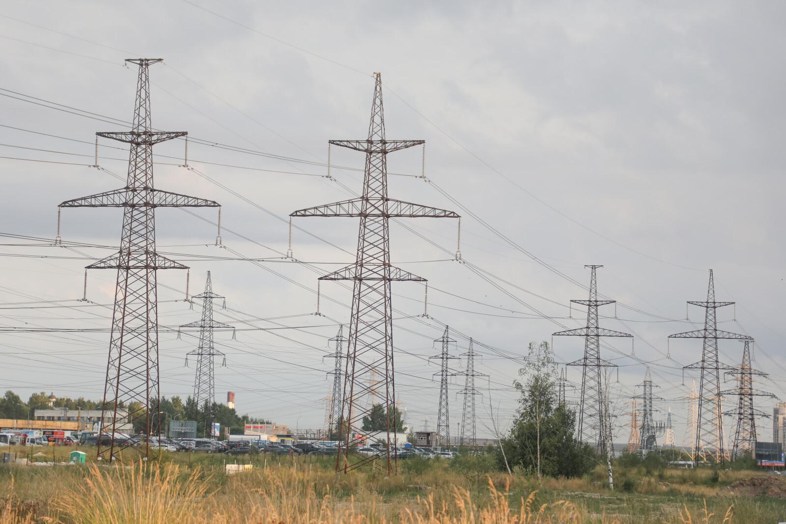 Перминов: надежность энергокомплекса последовательно повышается в Ленинградской области