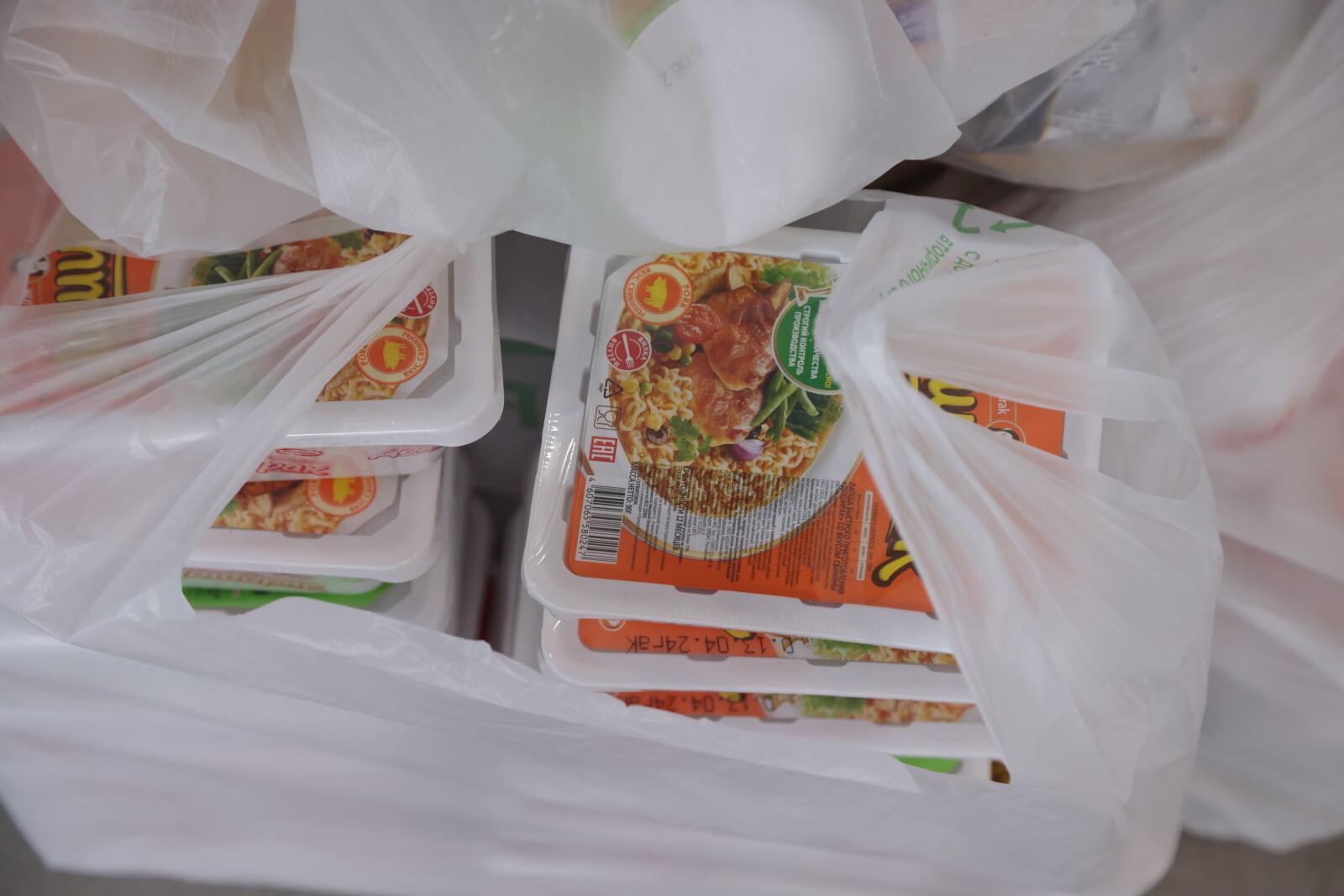 Роскачество проверит дошираки, спортпитание и БАДы в 2026 году