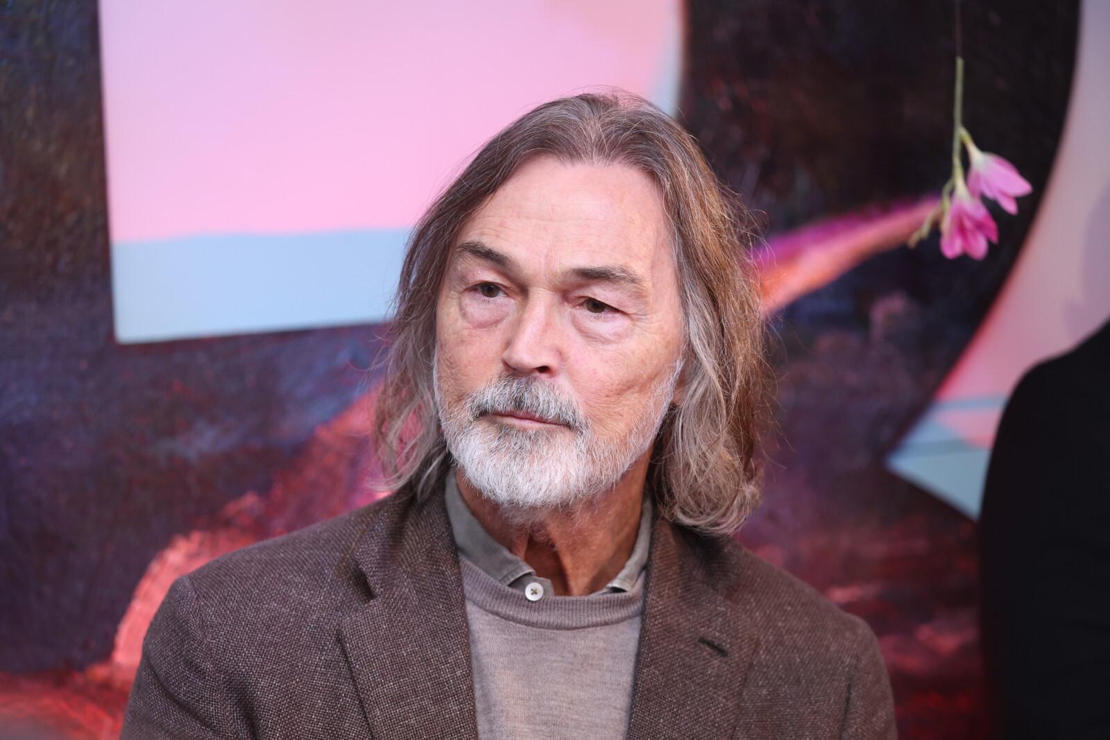 Путин наградил Никаса Сафронова орденом Александра Невского