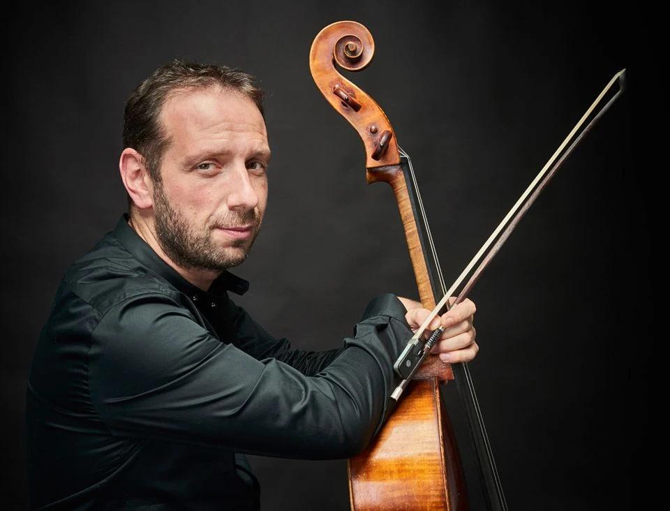 Виолончелист Борис Андрианов в день 50-летия выступит в Петербургской филармонии